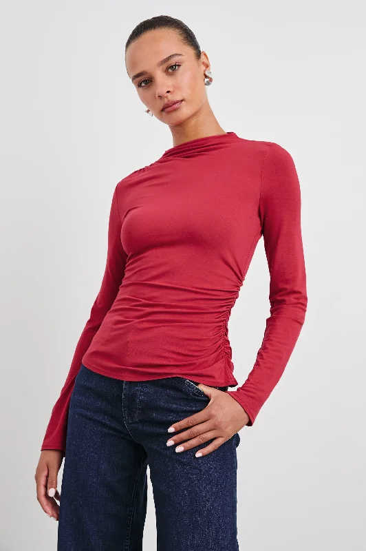 JOELLE TOP - FADED SCARLET