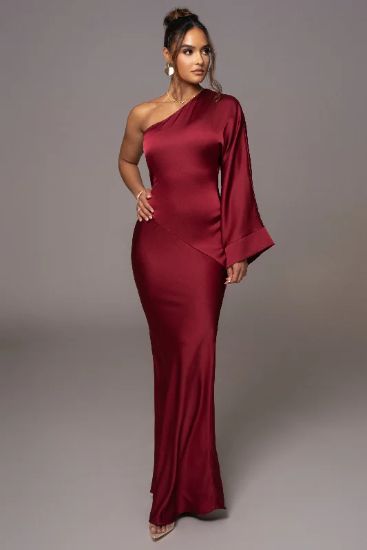 Red Femme Drape Maxi Dress