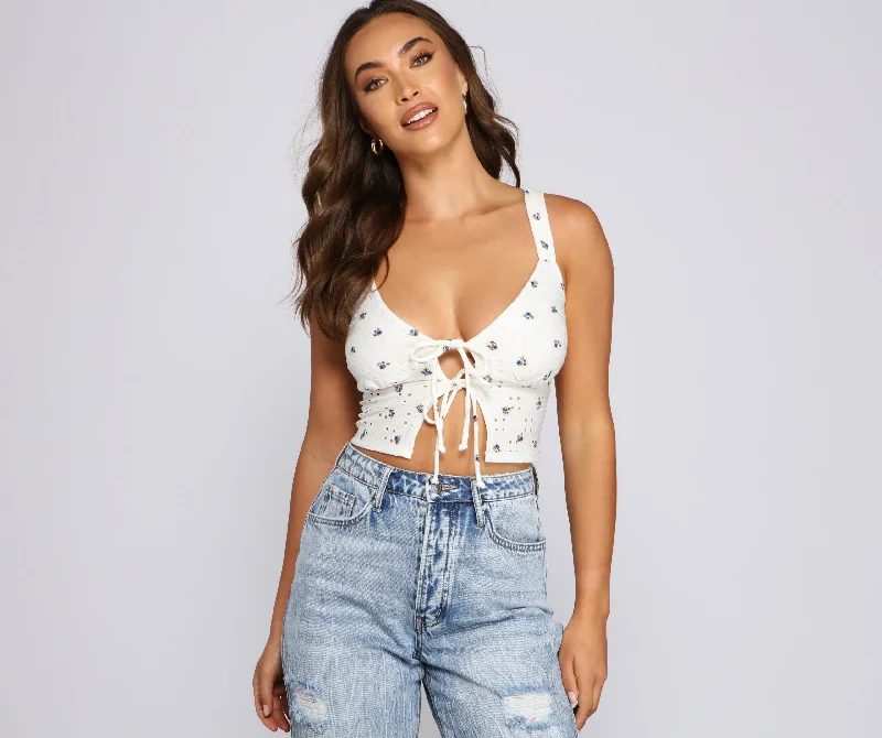 Trendy Blooms Ditsy Floral Crop Top